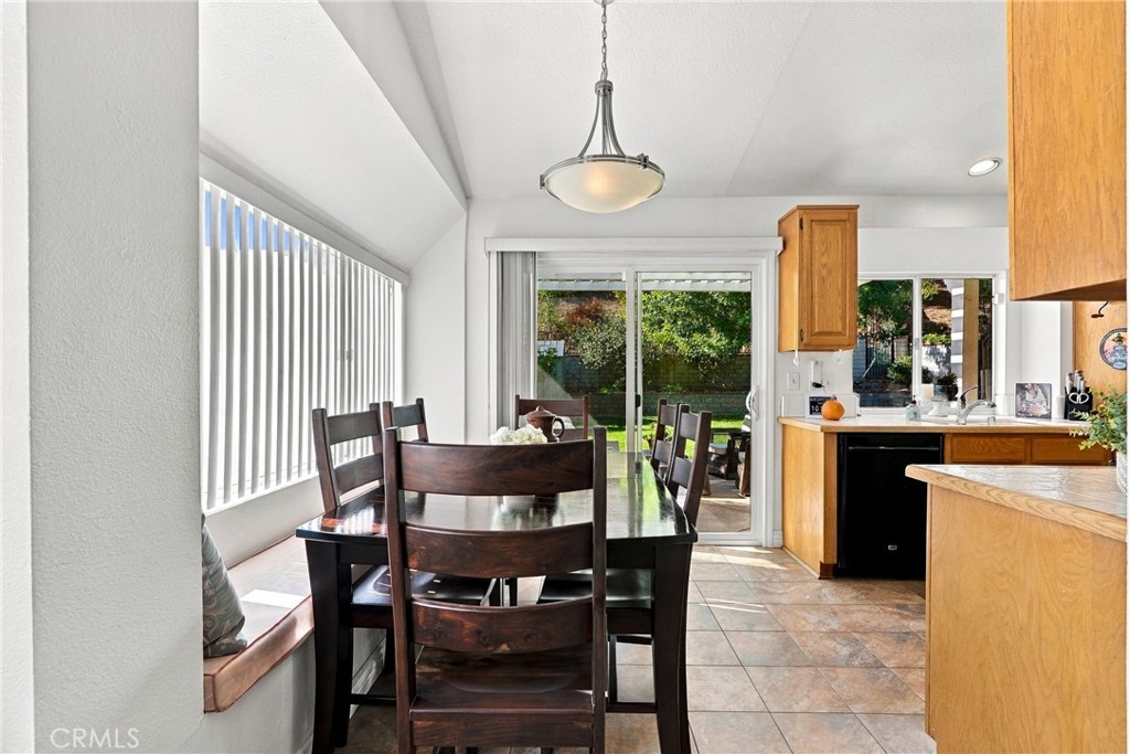 22856 Tamarack Property Photo 9