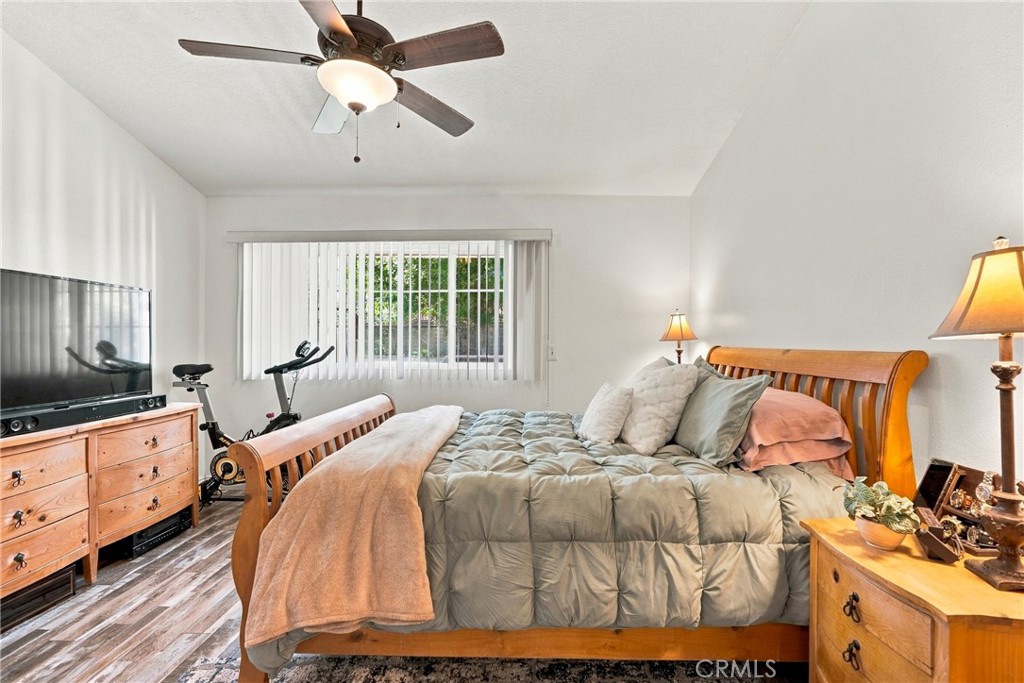 22856 Tamarack Property Photo 21