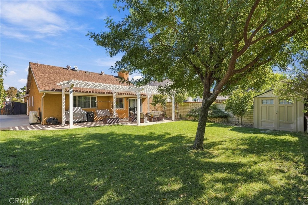 22856 Tamarack Property Photo 30
