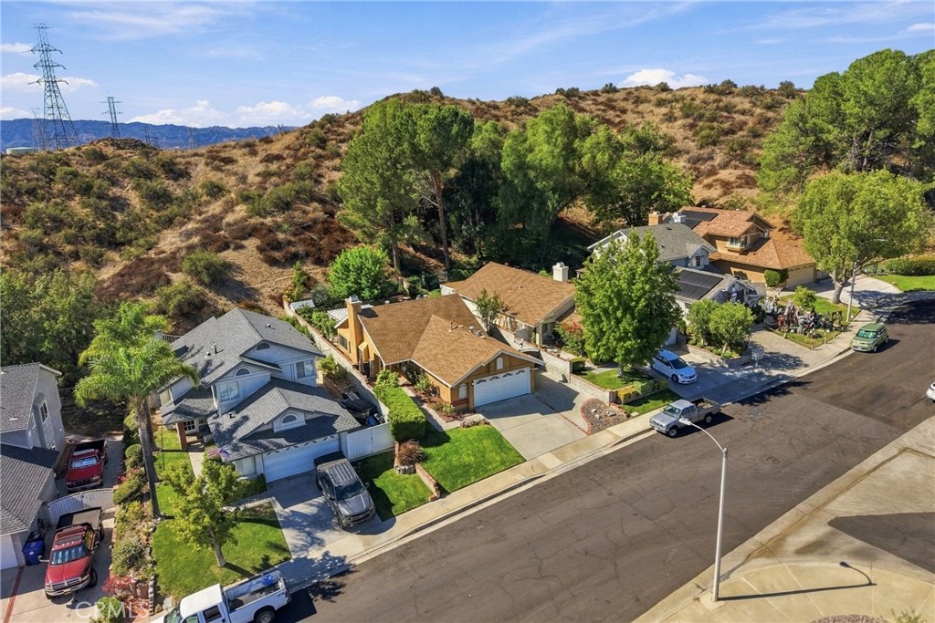 22856 Tamarack Property Photo 36