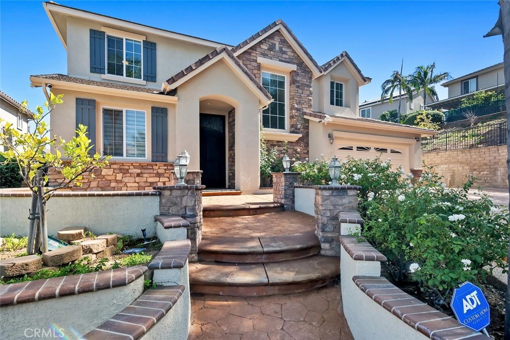 5290 Holly Oak Court