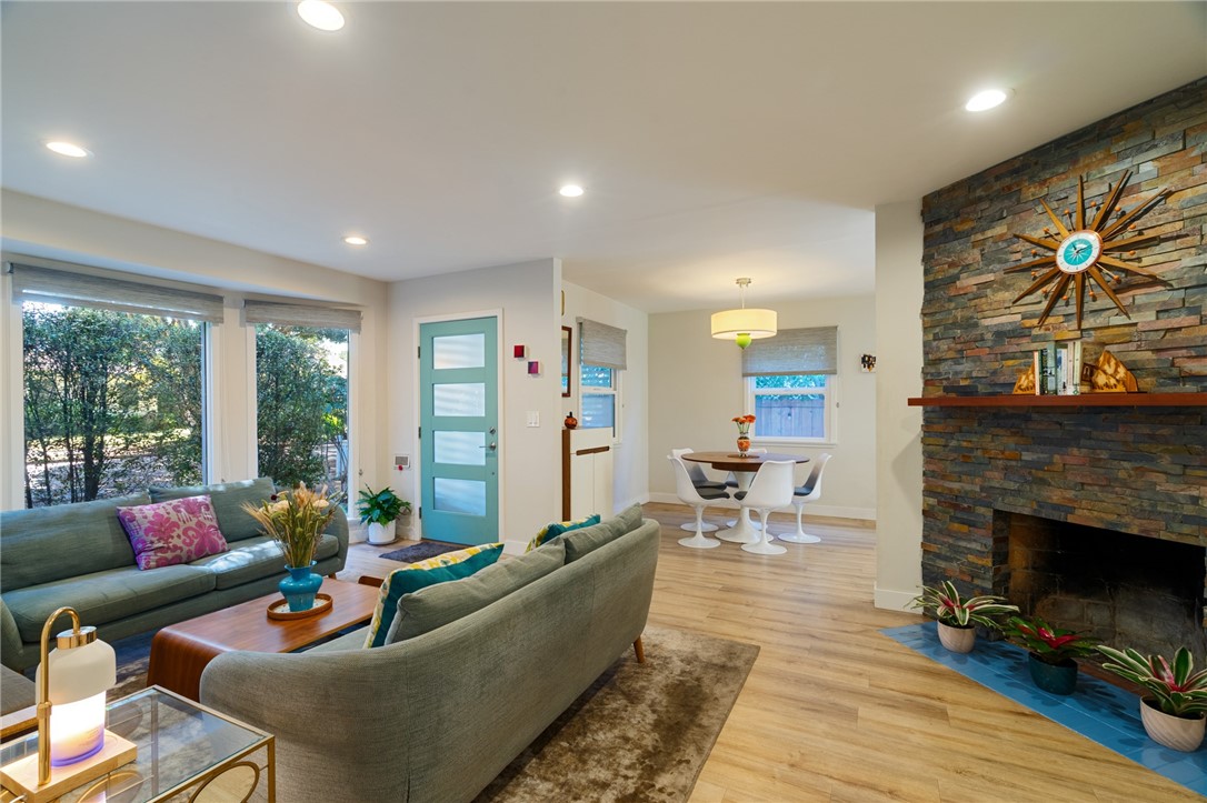 1343 Grant Property Photo 5