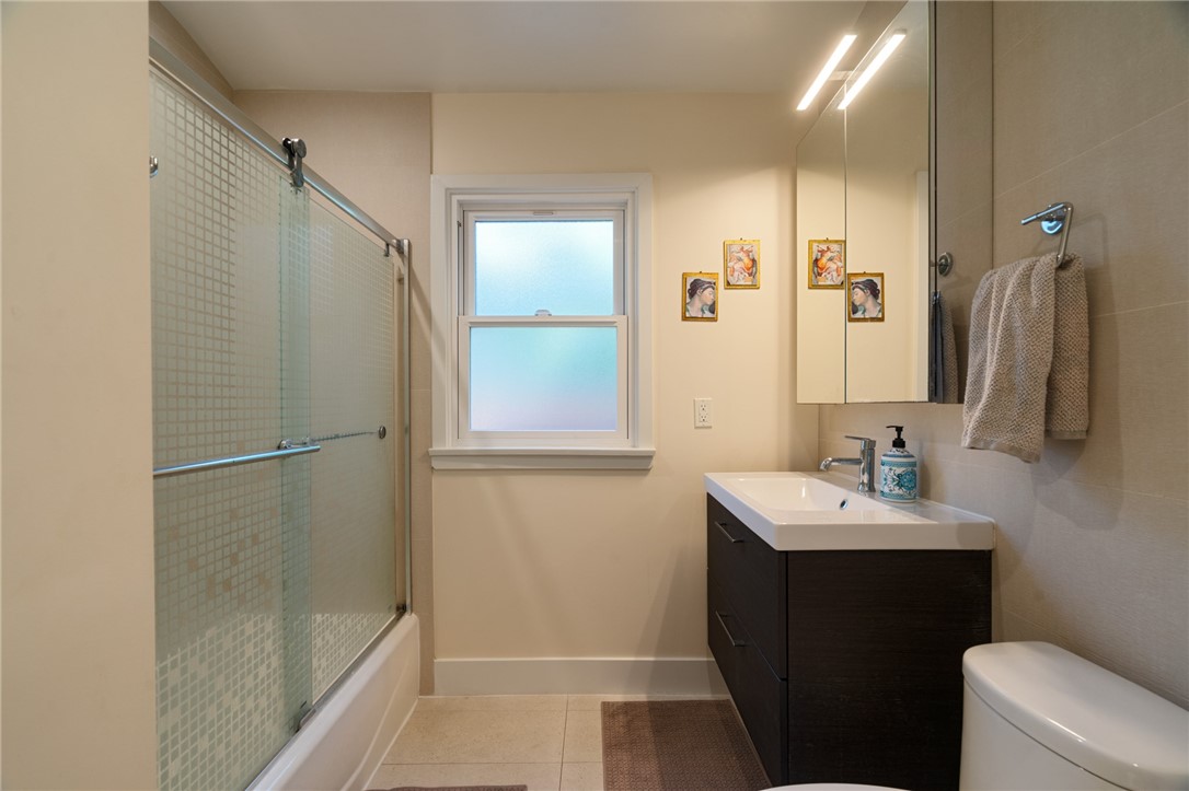 1343 Grant Property Photo 13