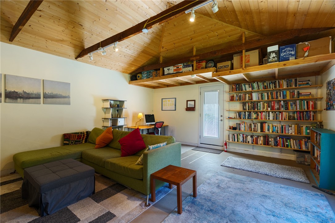 1343 Grant Property Photo 15