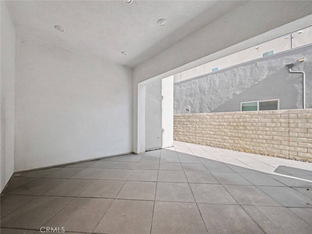 27508 Golden Currant Property Photo 25