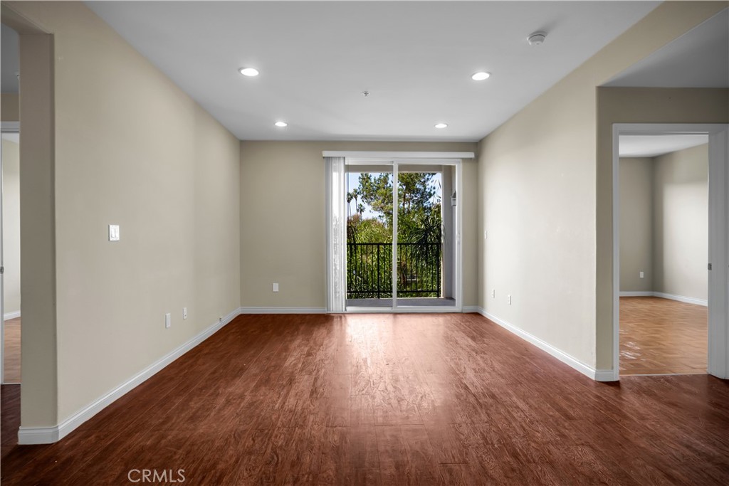 360 W Avenue 26 330 Property Photo 4