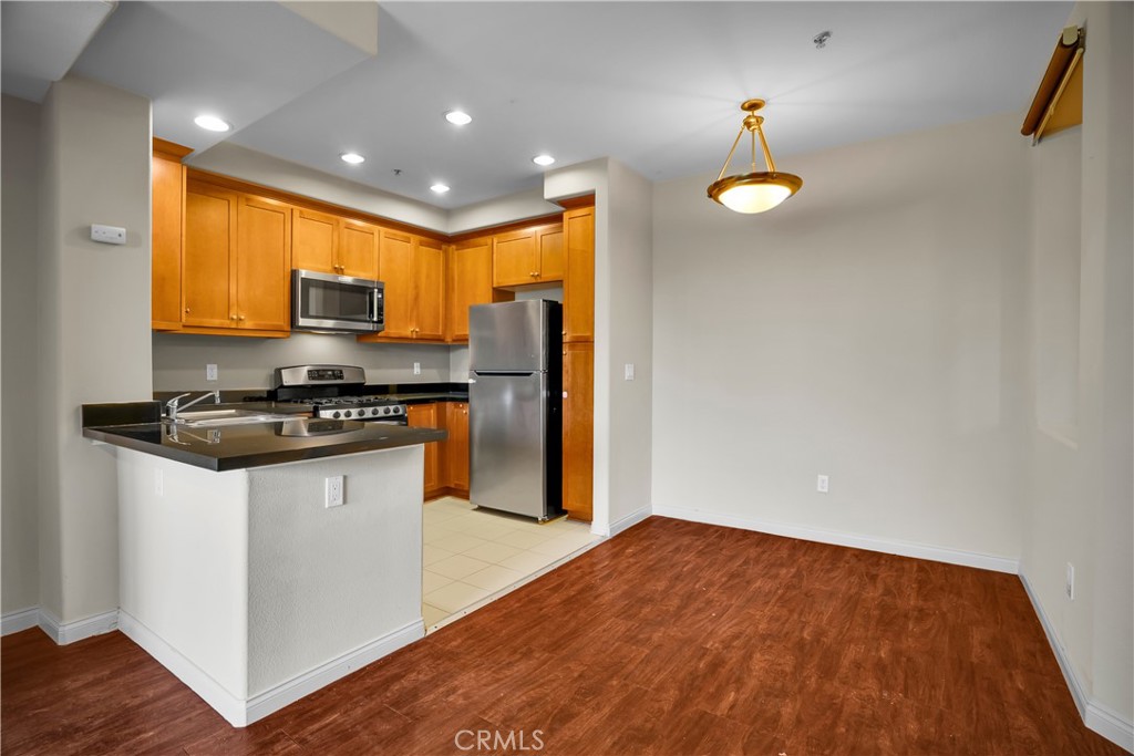 360 W Avenue 26 330 Property Photo 8