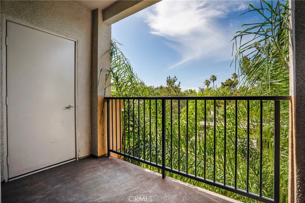 360 W Avenue 26 330 Property Photo 11