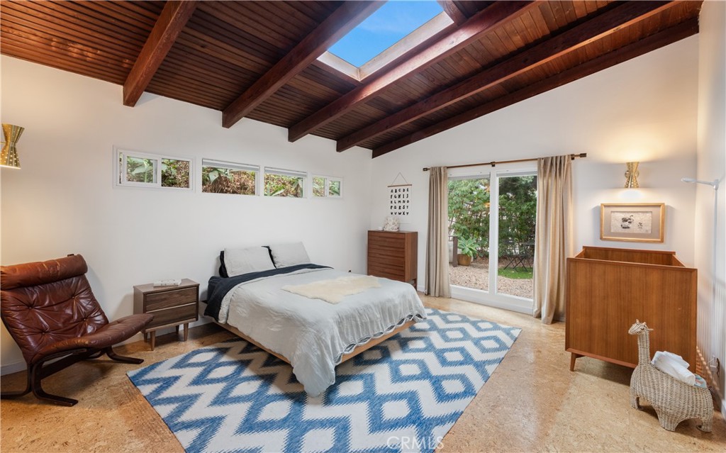 3858 Roble Vista Drive Property Photo 16
