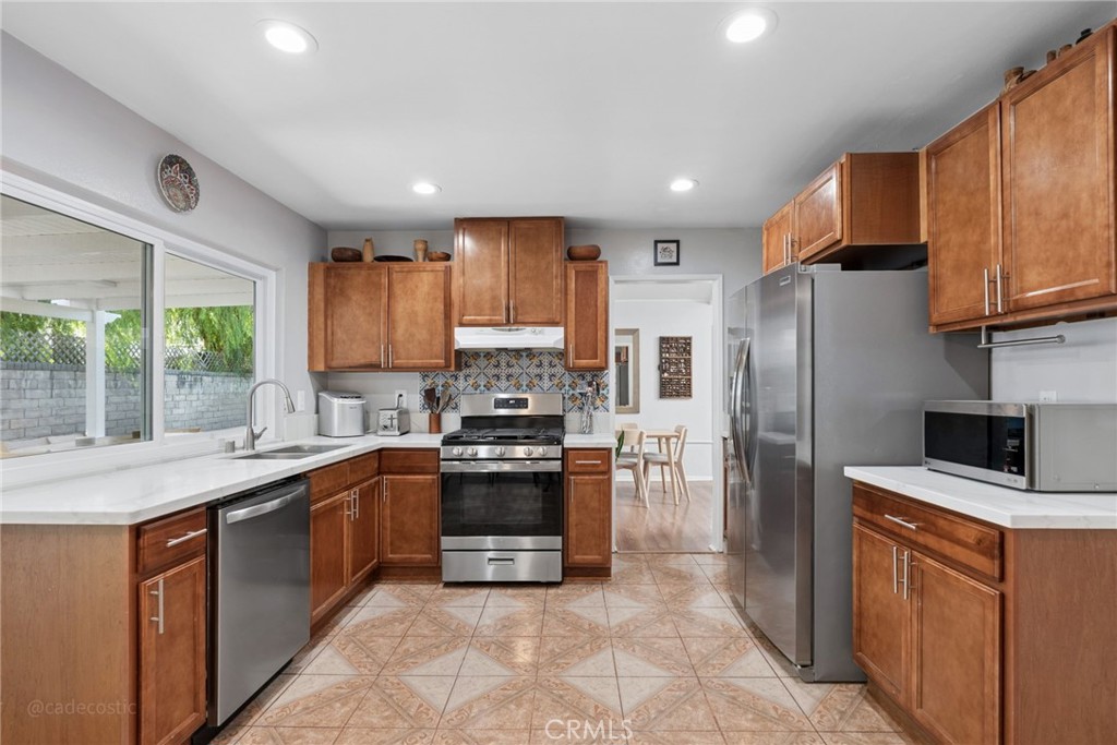 25303 Via Calinda Property Photo 3