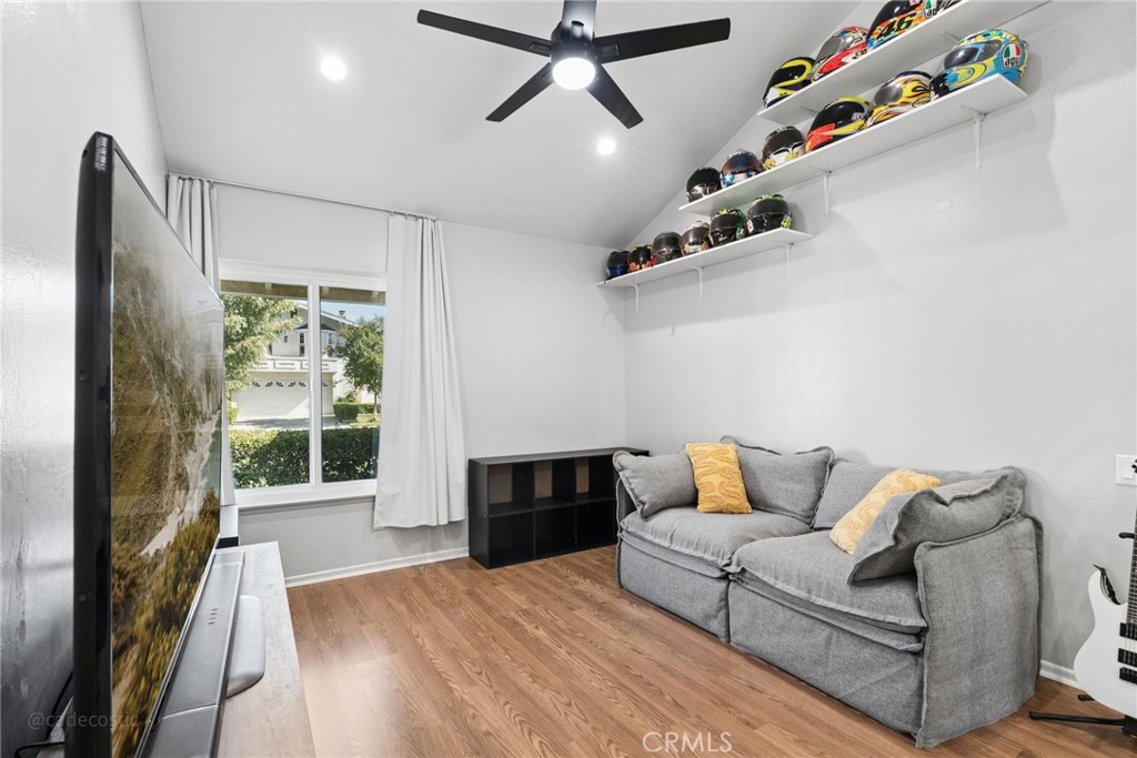 25303 Via Calinda Property Photo 19