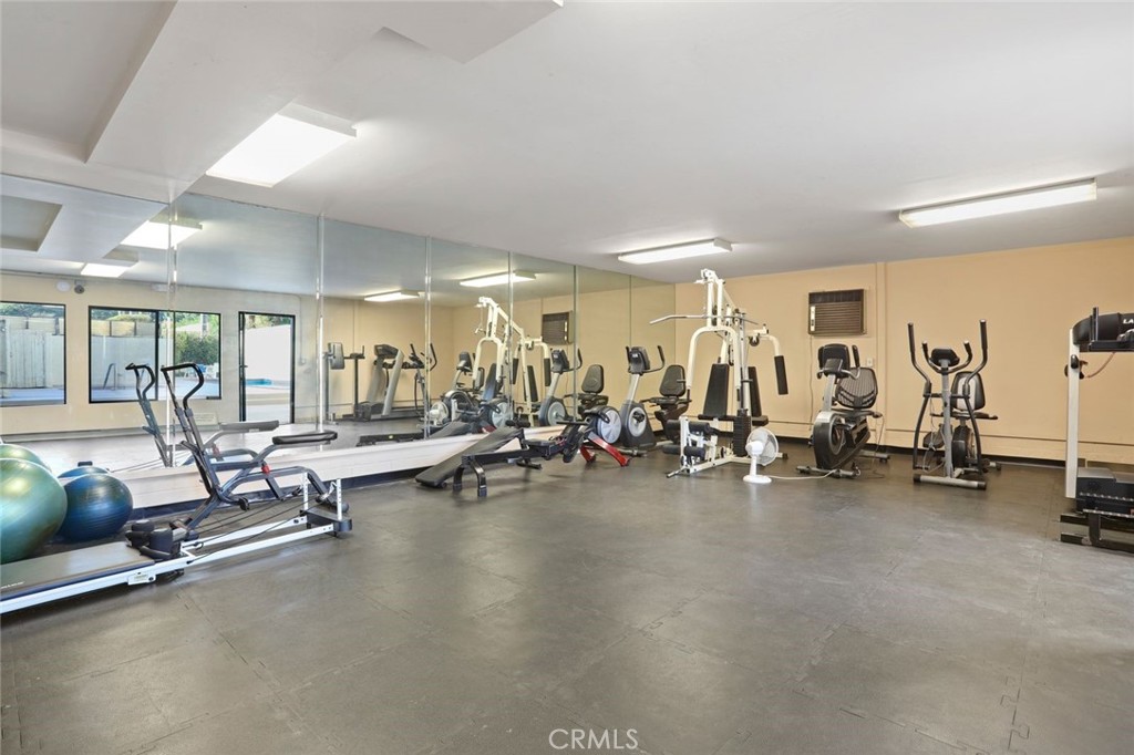14050 Magnolia Boulevard 213 Property Photo 21