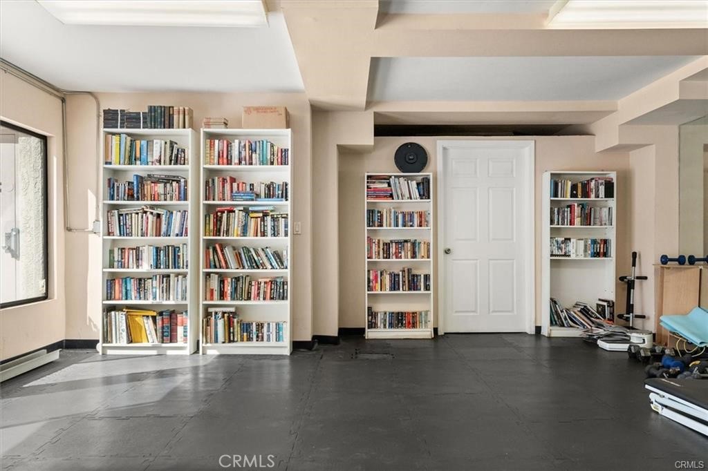 14050 Magnolia Boulevard 213 Property Photo 22