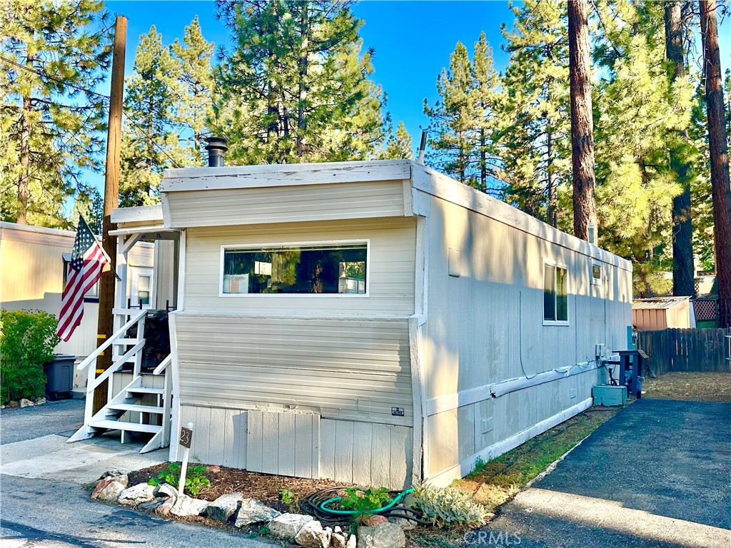 475 Thrush Drive 23 Property Photo 4