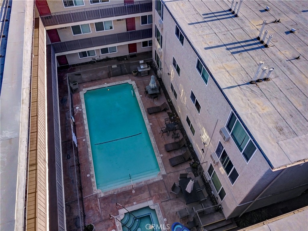 20327 Saticoy Property Photo 13