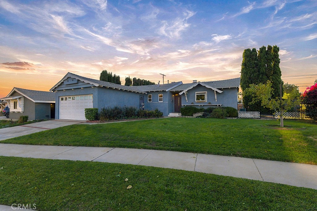 10623 Gothic Avenue Property Photo 1