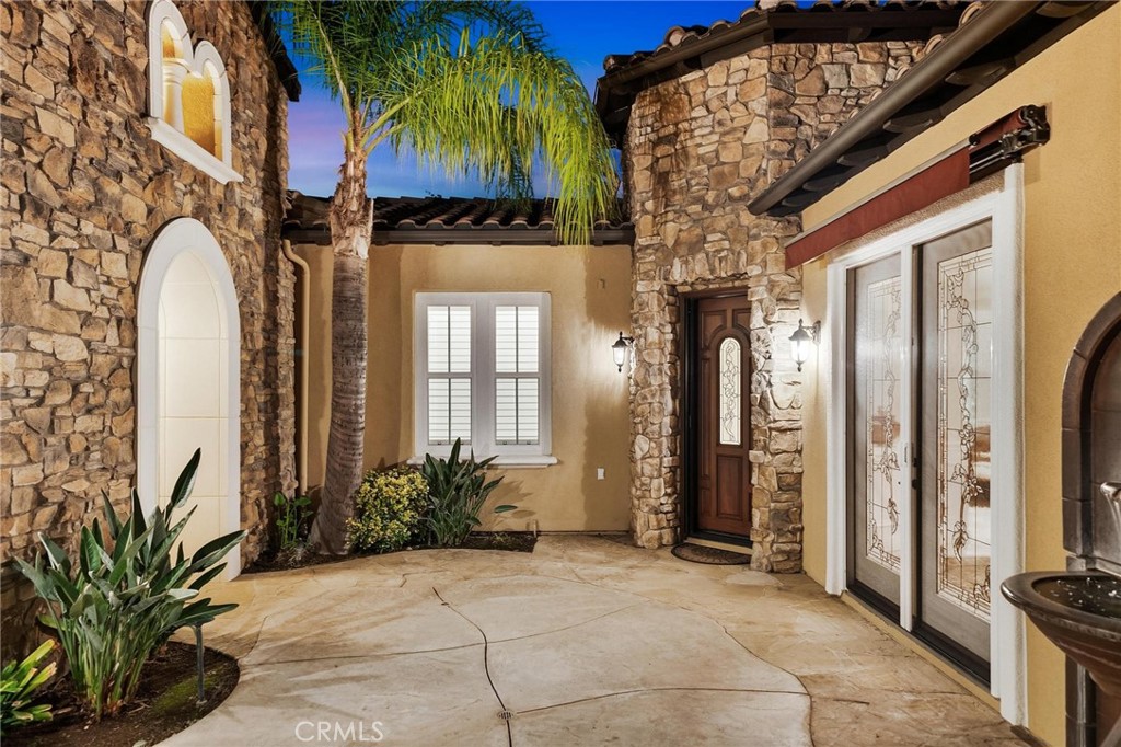 26584 Oak Terrace Place Property Photo 7
