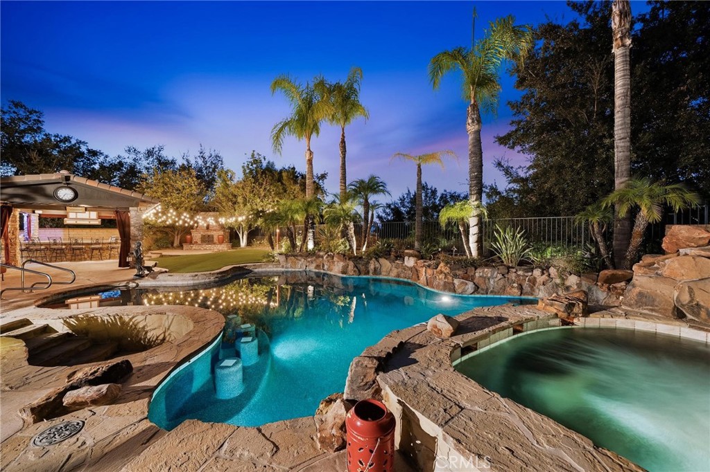 26584 Oak Terrace Place Property Photo 8