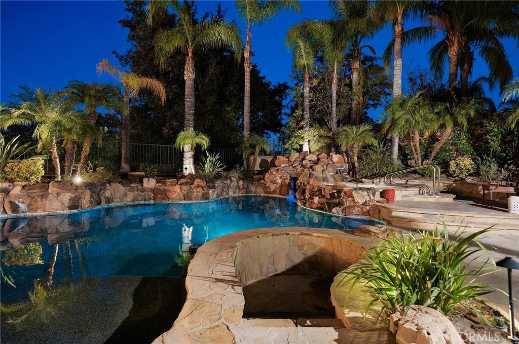 26584 Oak Terrace Place Property Photo 13