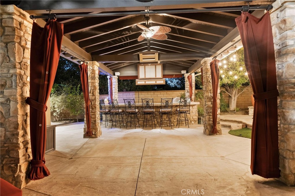 26584 Oak Terrace Place Property Photo 17