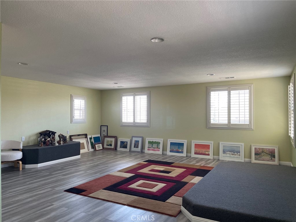 43521 Blossom Property Photo 37