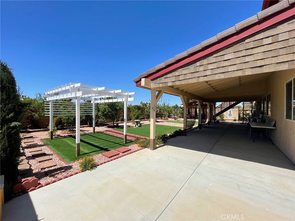 43521 Blossom Property Photo 48