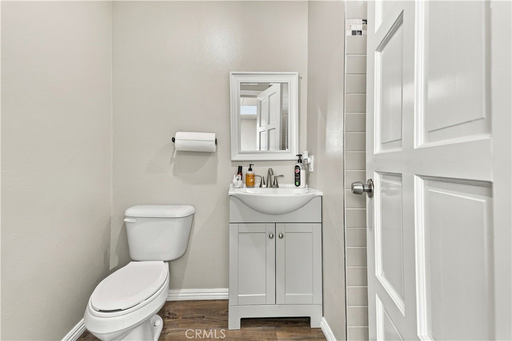 3316 W Victory Boulevard Property Photo 24