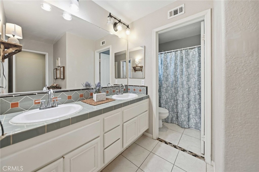 3253 Vahn Lane Property Photo 31