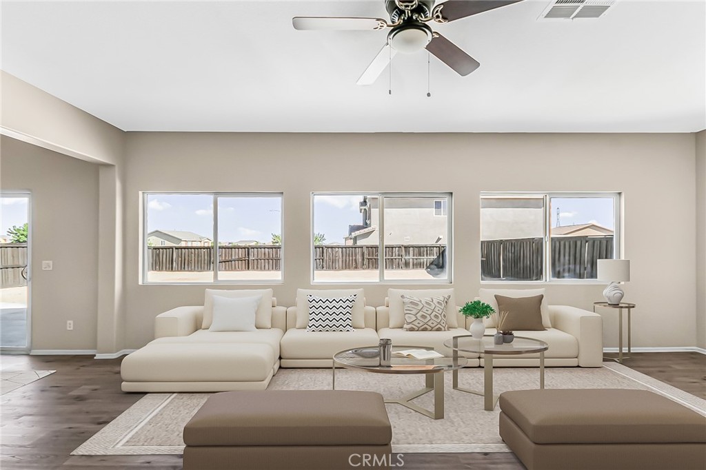15077 Mateo Prado Property Photo 33