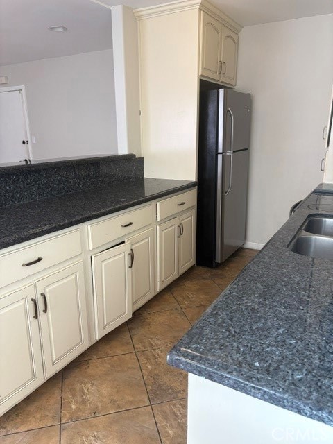 5403 Newcastle Property Photo 9