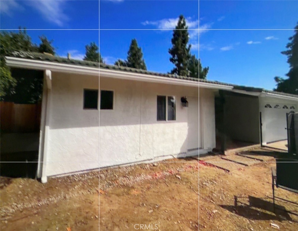 10300 Laramie Avenue Property Photo 1