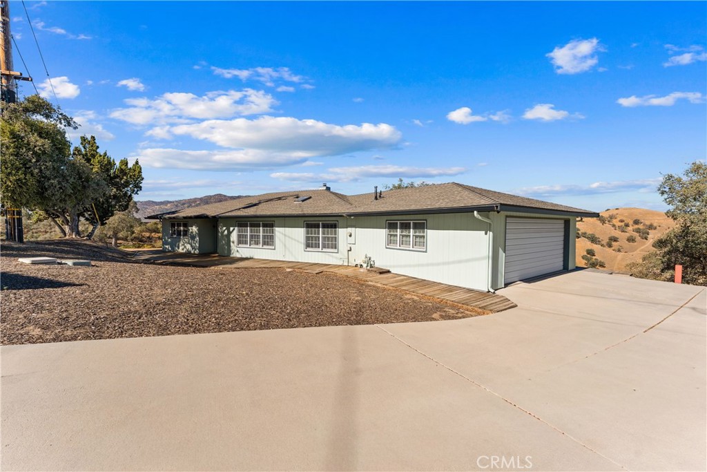 22901 Rim Way Property Photo 1