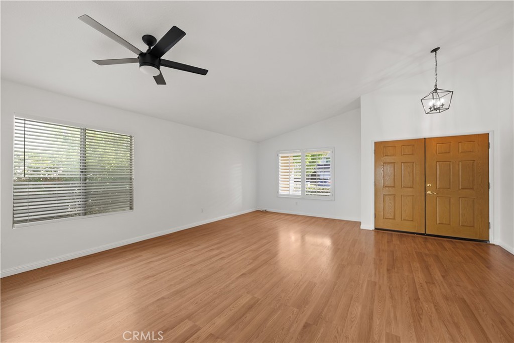 27683 Ron Ridge Property Photo 2