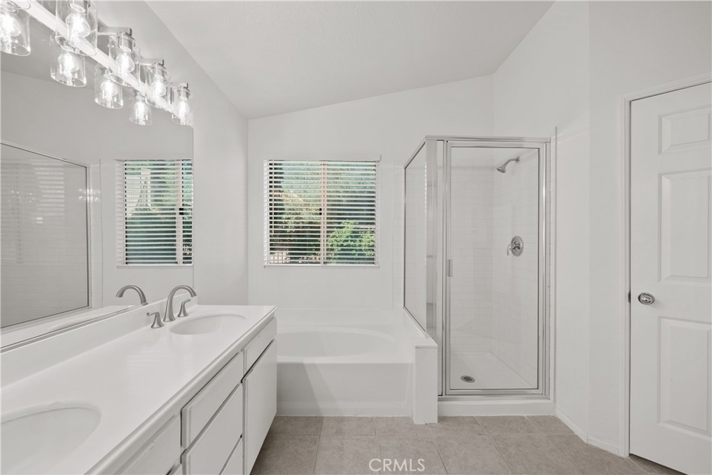 27683 Ron Ridge Property Photo 23