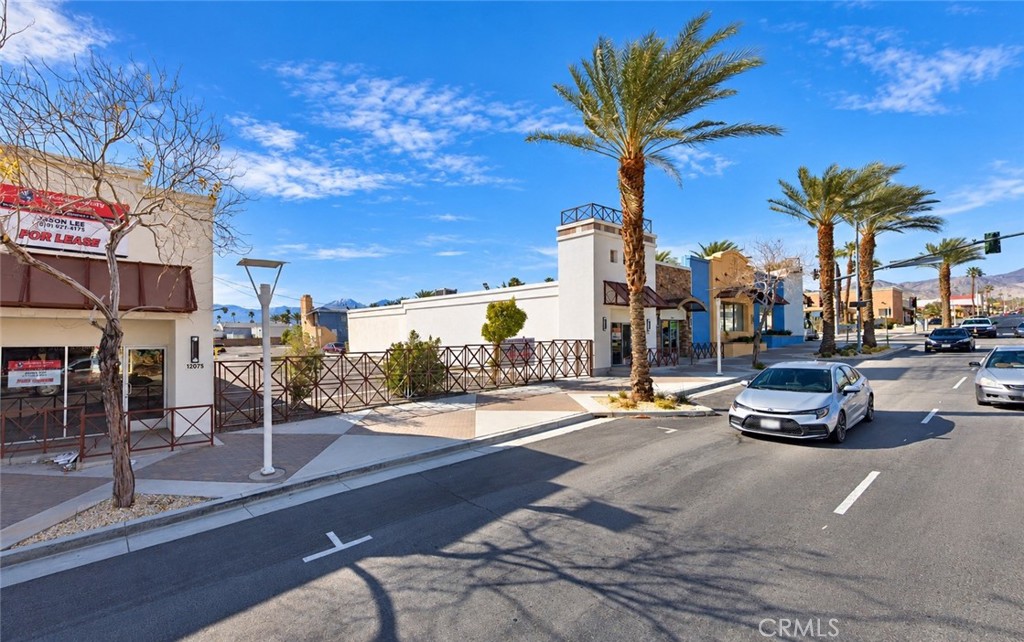 12021 Palm Property Photo 3