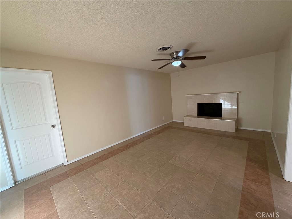 4213 Kenny Street Property Photo 9