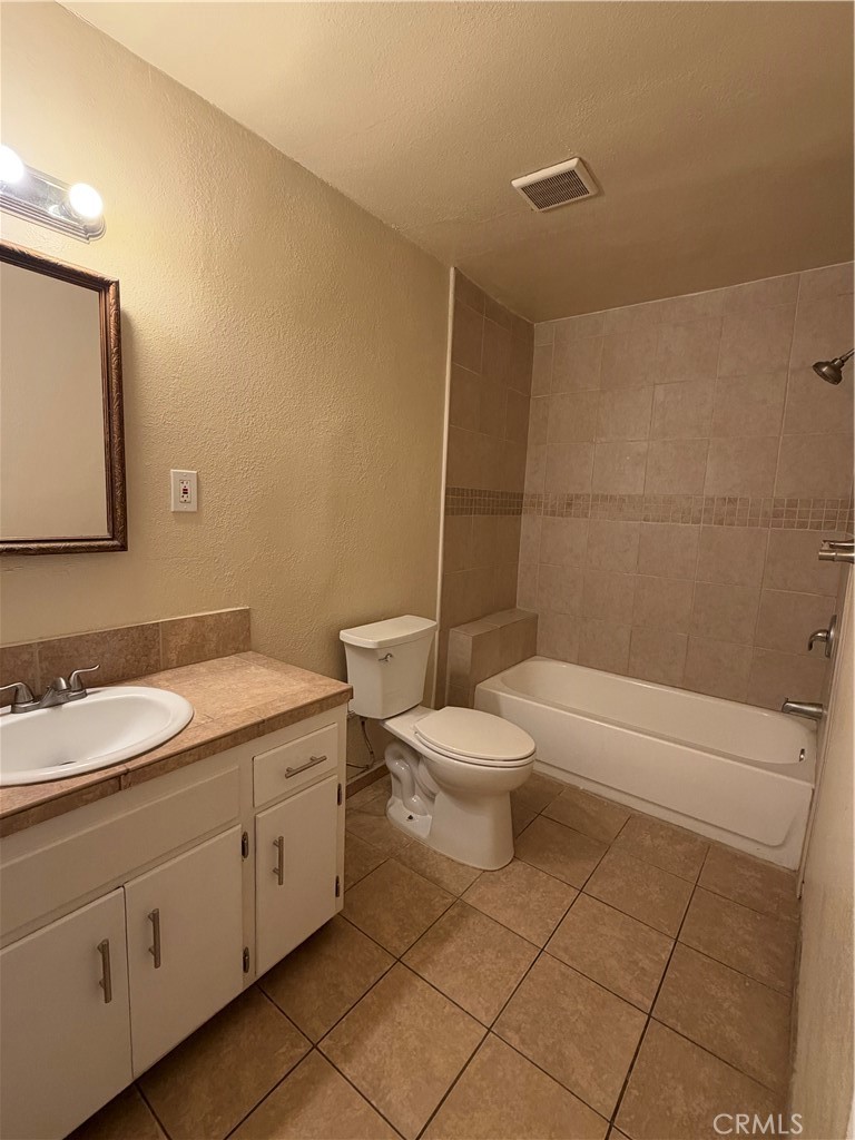 4213 Kenny Street Property Photo 19