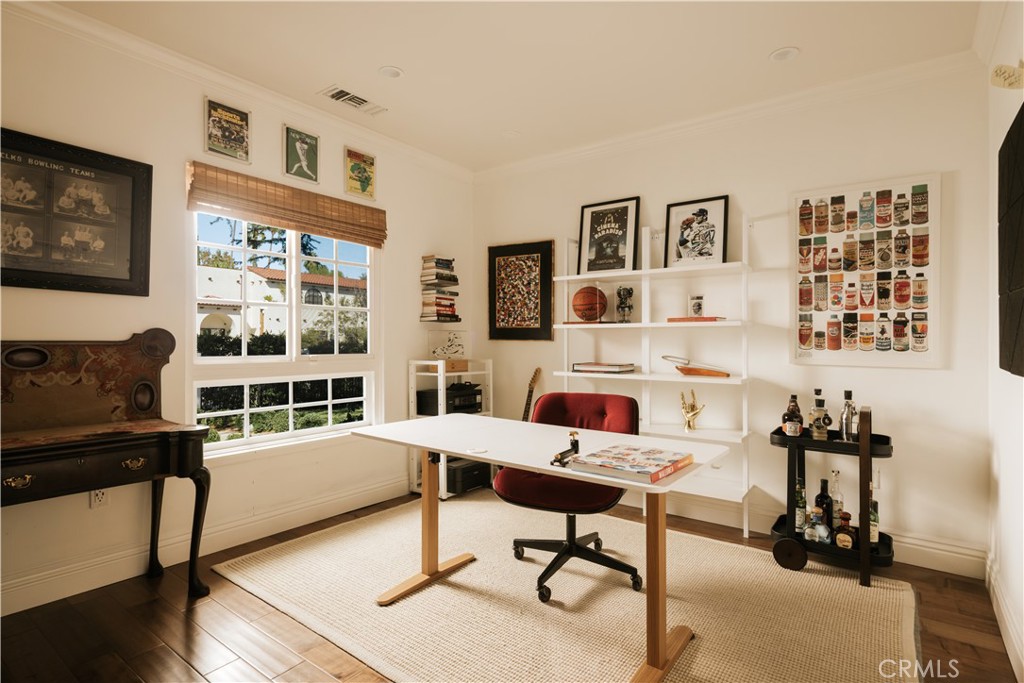 16206 Morrison Street Property Photo 28