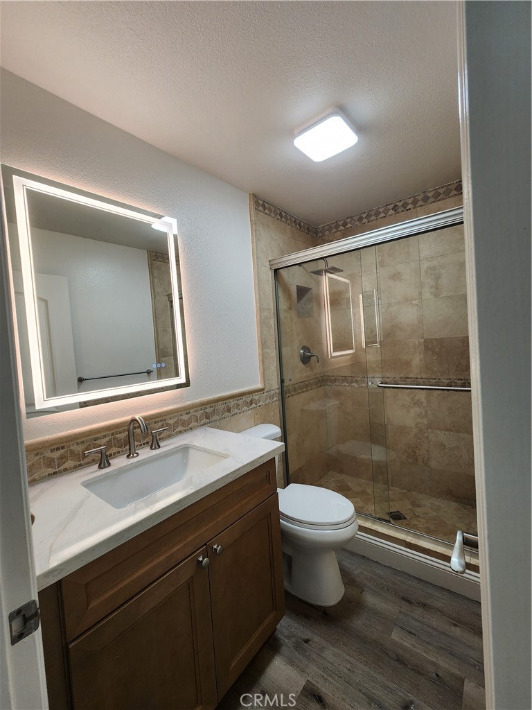 168 Greenmoor 72 Property Photo 25