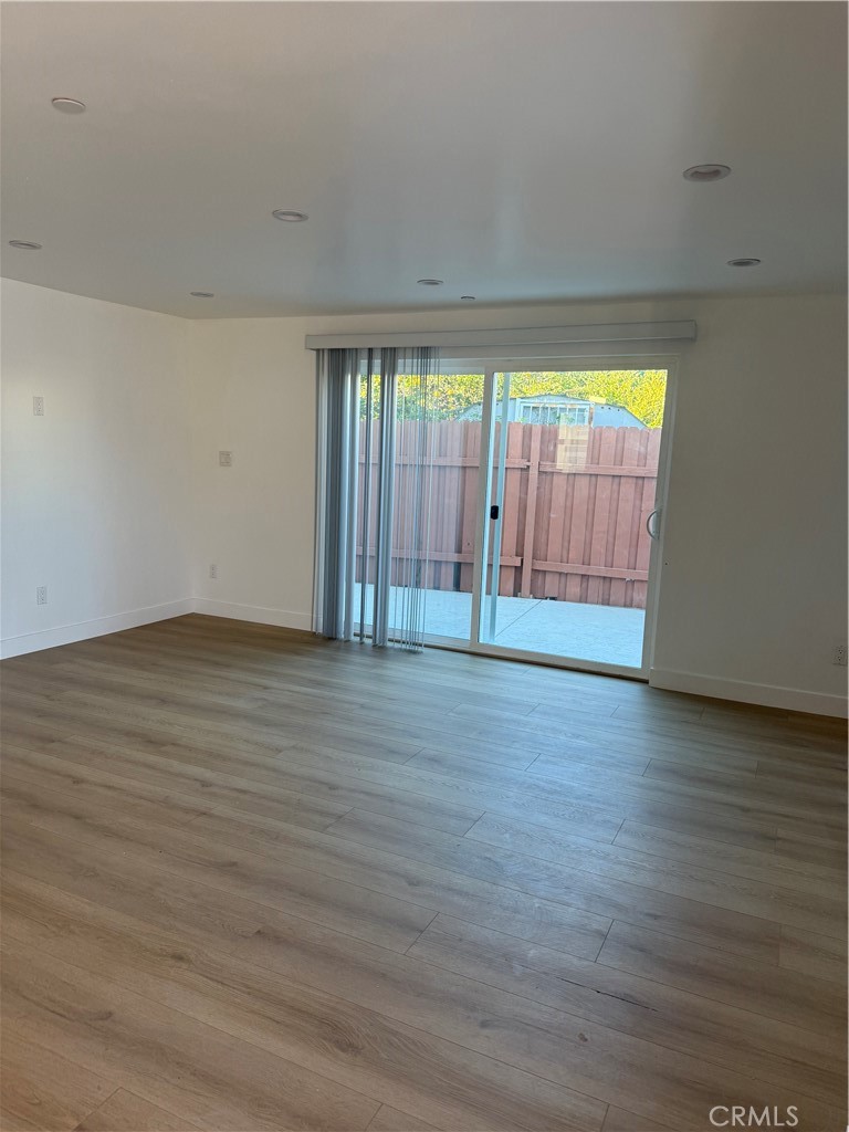 5751 Bianca Property Photo 4