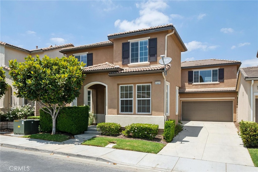 23821 Via Campana Property Photo 1