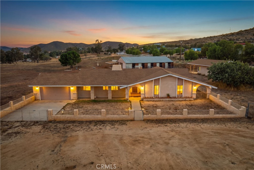33017 Malinta Property Photo 1