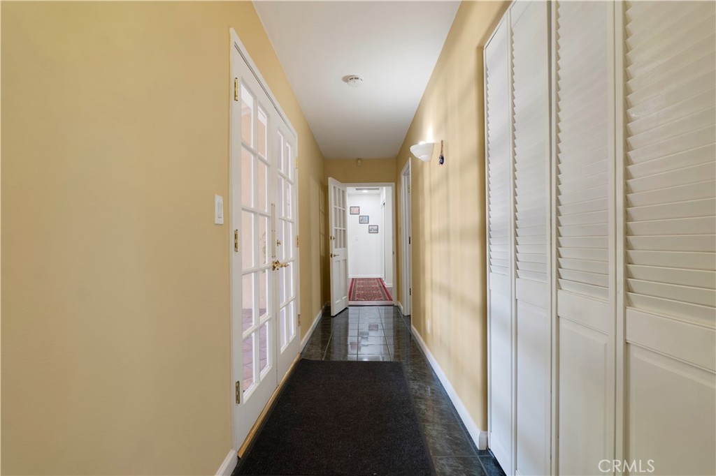 8644 Jellico Avenue Property Photo 19