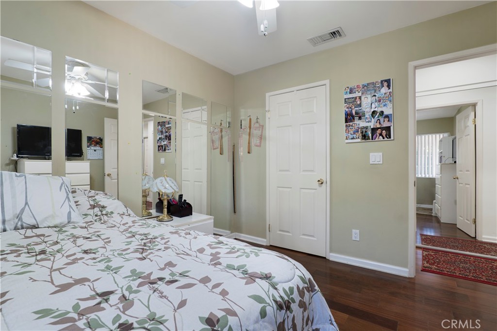 8644 Jellico Avenue Property Photo 30