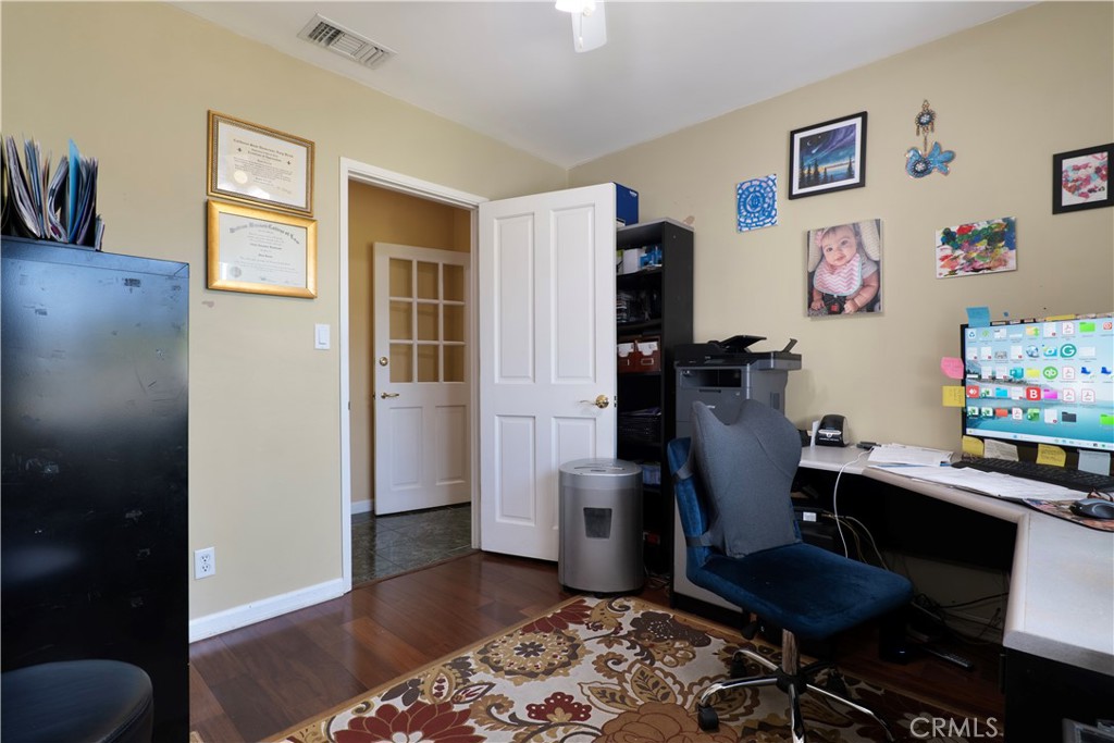 8644 Jellico Avenue Property Photo 37