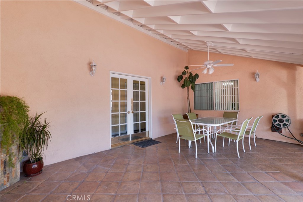 8644 Jellico Avenue Property Photo 39