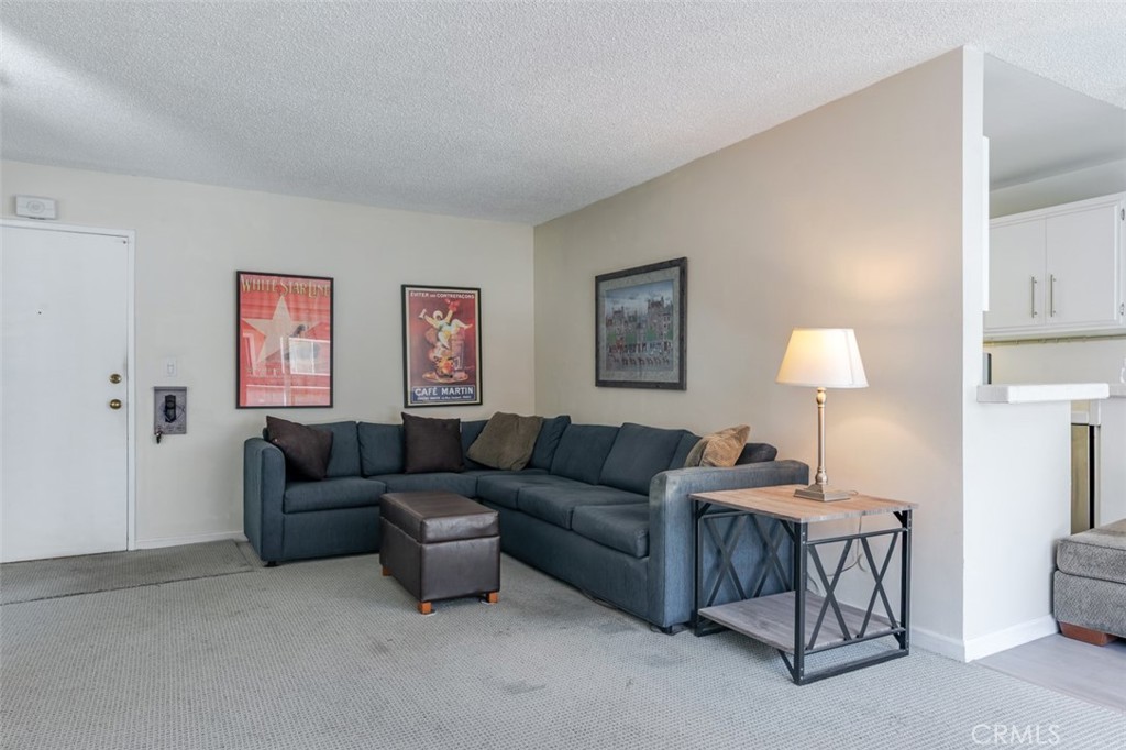 5414 Newcastle Property Photo 6