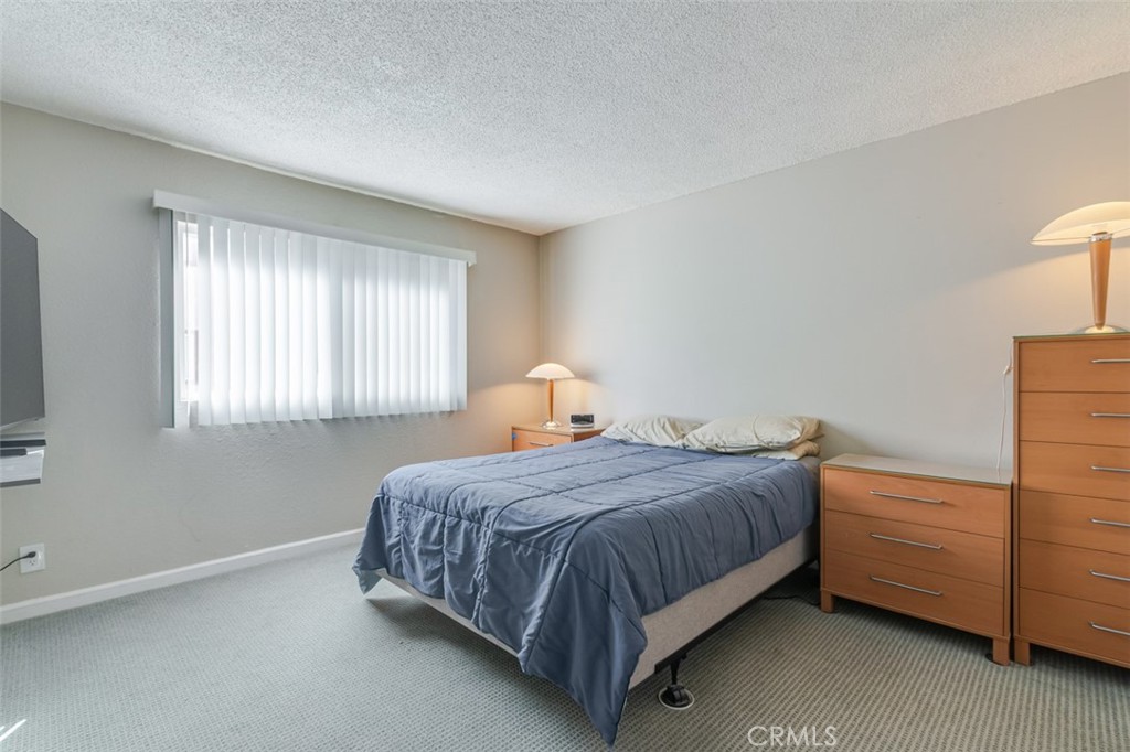 5414 Newcastle Property Photo 11