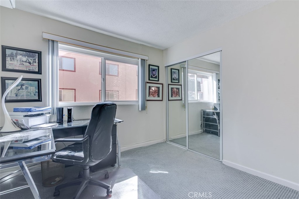 5414 Newcastle Property Photo 14