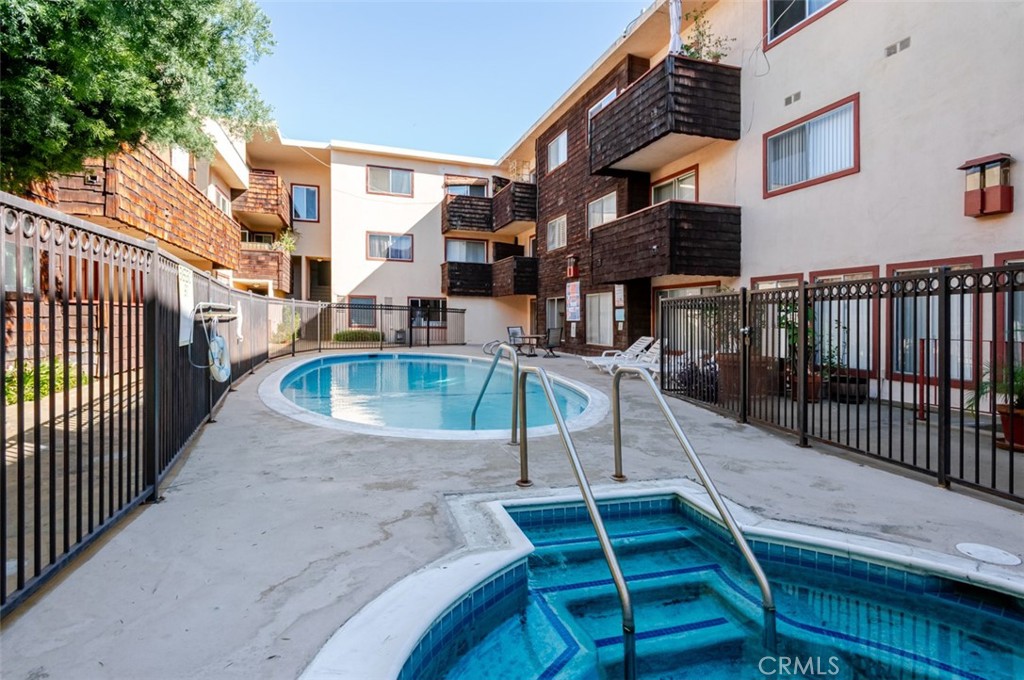 5414 Newcastle Property Photo 16